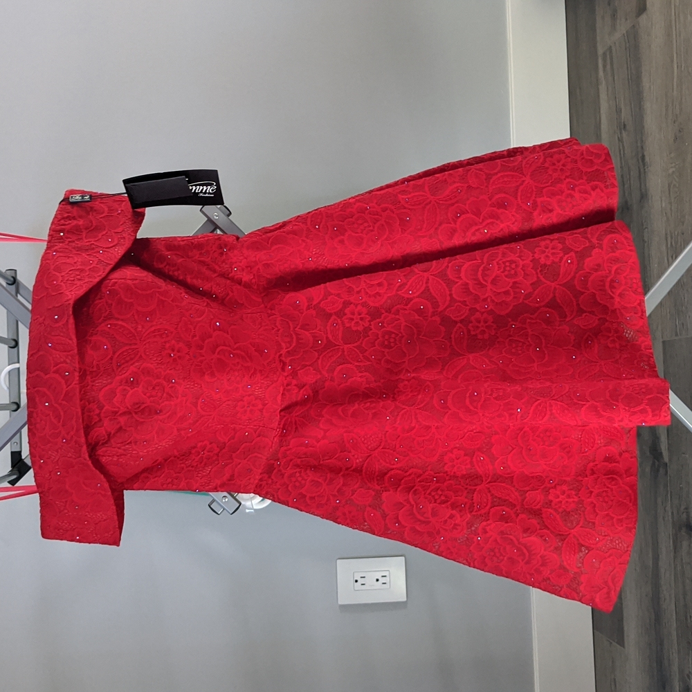 LA FEMME Red Dress